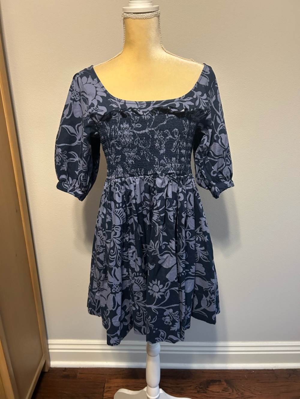 NEW Free People Smocked Floral Square-Neck Mini Dress in Navy Sz L